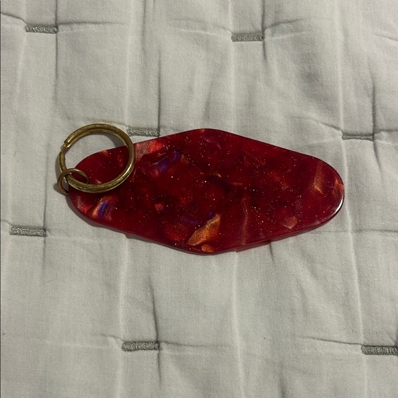 Red Scorpio Keychain - Picture 2 of 2